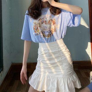 Elbow-sleeve Graphic Print T-shirt / Mini Mermaid Skirt