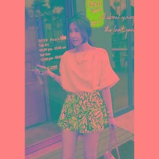 Ribbon-accent Elbow-sleeve Top