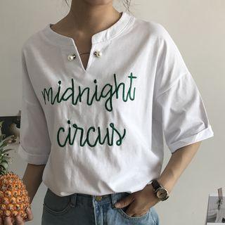 Faux Pearl Letter Embroidered Elbow Sleeve T-shirt