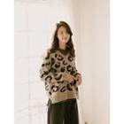 V-neck Wool Blend Leopard Sweater One Size