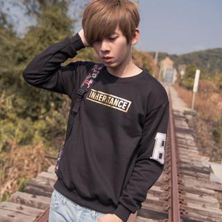 Lettering Totem Pullover