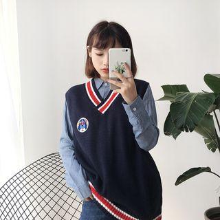 Embroidered V-neck Sleeveless Sweater