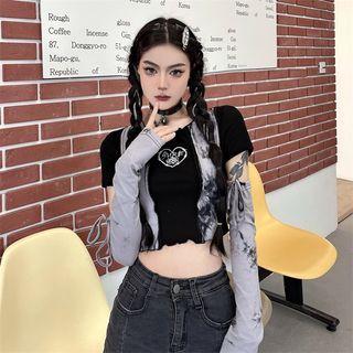 Set: Short-sleeve Heart Embroidered Cropped T-shirt + Printed Arm Sleeves