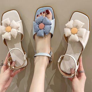 Floral Square-toe Sandals