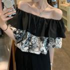 Short-sleeve Floral Blouse Black & White - One Size