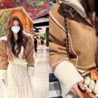 Convertible-neck Cropped Faux-shearling Jacket Beige - One Size