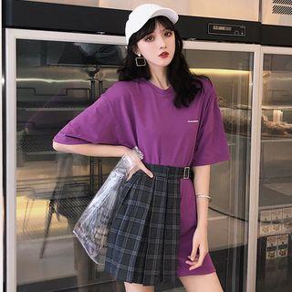 Set: Short-sleeve T-shirt Dress + Pleated Mini Skirt