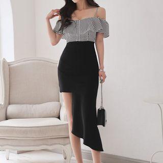 Striped Panel Off-shoulder Short-sleeve Dress