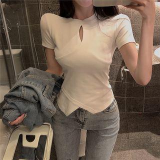 Short-sleeve Crewneck Crop Top