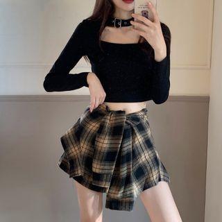 Choker-neck Buckled Long-sleeve Cropped T-shirt / Plaid Skort
