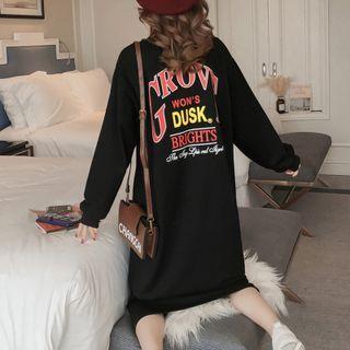 Long-sleeve Lettering Midi Shift Dress
