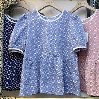 Round-neck Small Floral Puff-sleeve Shirt