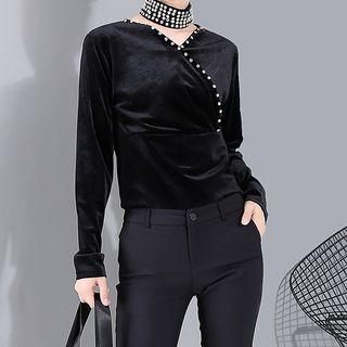 Nail Velvet V-neck Shirt Black - One Size