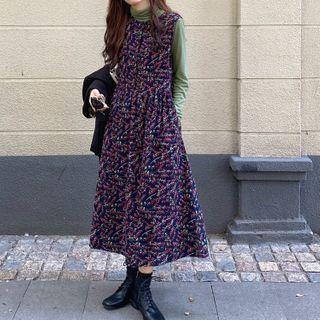 Turtle Neck Plain T-shirt / Sleeveless Floral Dress