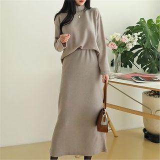 Turtleneck Top & Maxi Skirt Loungewear Set