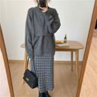 Set: V-neck Sweater + Turtleneck Knit Shawl