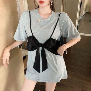 Set: Plain Short-sleeve T-shirt + Cropped Camisole