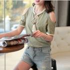 Cold Shoulder Short-sleeve T-shirt