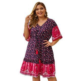 Plus Size Flower Print Elbow-sleeve Shift Dress