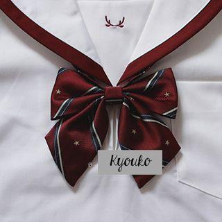 Star Print Bow Tie