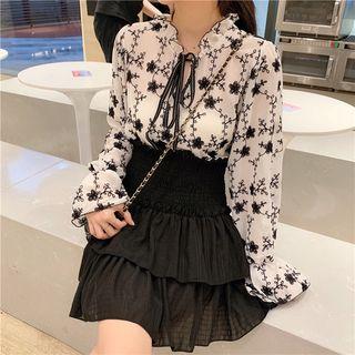 Flower Print Blouse / High-waist Mini A-line Skirt