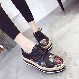 Embroidered Platform Lace-up Shoes