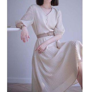 Set: Elbow-sleeve V-neck Midi A-line Dress + Belt