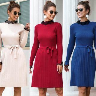 Mock Neck Lace Tie-waist Sweater Dress