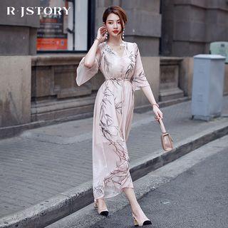Printed V-neck 3/4-sleeve Jumpsuit