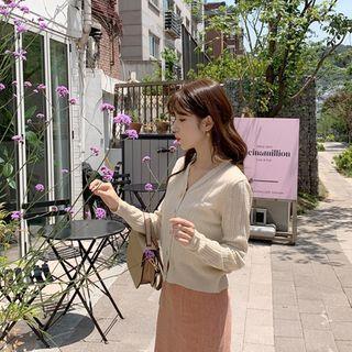 V-neck Punched Cardigan