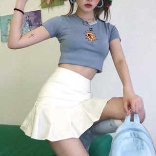 Short-sleeve Embroidered Crop Top Blue - One Size