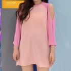 Two-tone Cold Shoulder 3/4-sleeve T-shirt