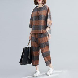 Set: 3/4-sleeve Plaid Blouse + Straight-cut Pants