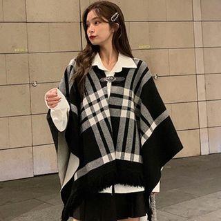 Long-sleeve Plain Shirt / Plaid Shawl