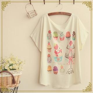 Cupcake Print T-shirt