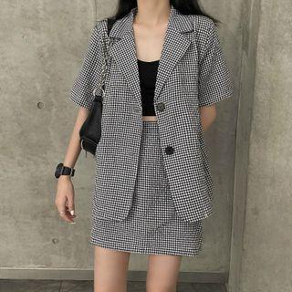 Elbow-sleeve Single-breasted Check Blazer / Camisole Top / Mini A-line Skirt