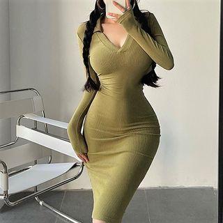 Long-sleeve Collared V-neck Sheath Dress