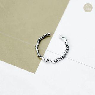 Twisted Open Ring