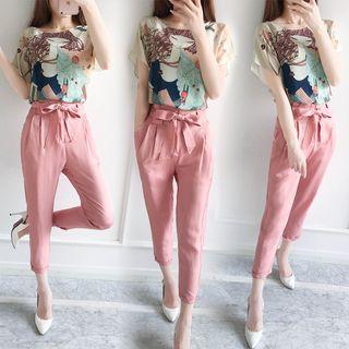 Set: Printed Short Sleeve Blouse + Cropped Tie Waist Pants