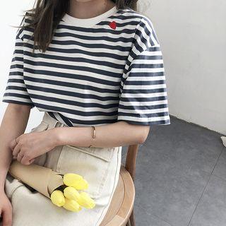Elbow-sleeve Striped Heart Embroidery T-shirt