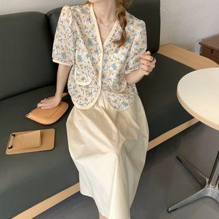 Short-sleeve Button-up Floral Print Top / Midi A-line Skirt