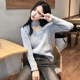 Choker Sweater