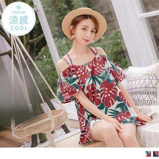 Cutout Shoulder Leaf Patterned Short-sleeve Top