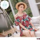 Cutout Shoulder Leaf Patterned Short-sleeve Top