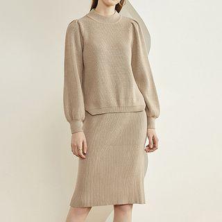 Set: Plain Sweater + Knitted Pencil Skirt