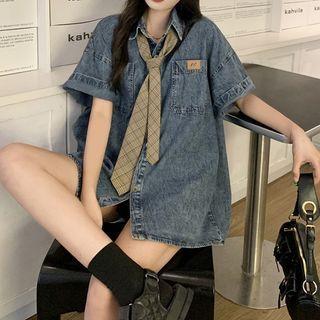 Short-sleeve Denim Shirt / Plaid Neck Tie