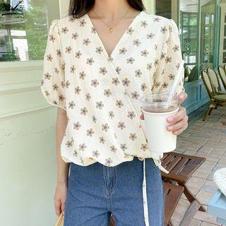 Plus Size Floral Print Tie-hem Blouse