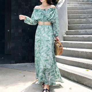Set: Leaf Print Off-shoulder Cropped Long-sleeve Top + Printed Maxi Skirt