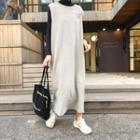 Long-sleeve Turtleneck T-shirt / Lettering Sleeveless Maxi Dress