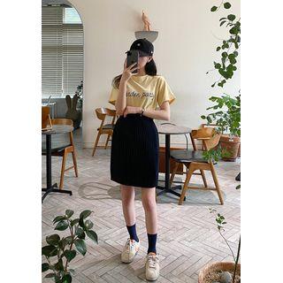 Accordion-pleat H-line Skirt